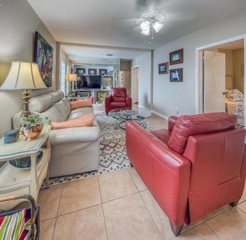 124 N F Street, Lake Worth Beach, FL 33460