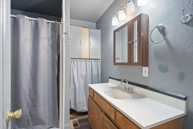 1103 E 12th Ave, Spokane, WA 99202