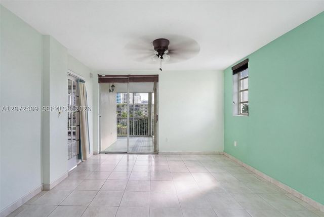2903 Point East Dr K414, Aventura, FL 33160
