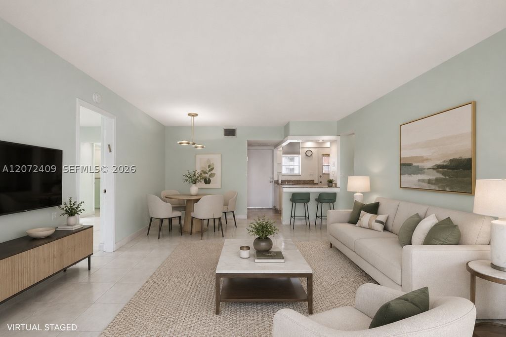 2903 Point East Dr K414, Aventura, FL 33160