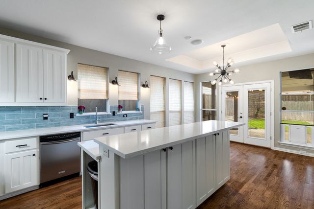 6405 E Grand Avenue, Dallas, TX 75223