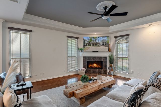 6405 E Grand Avenue, Dallas, TX 75223