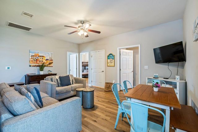 2203 56th Street, Galveston, TX 77551
