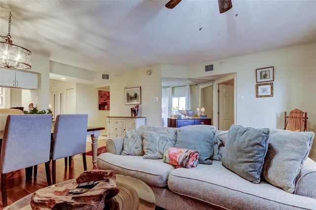 6205 SHORELINE DRIVE 1304, Seminole, FL 33708