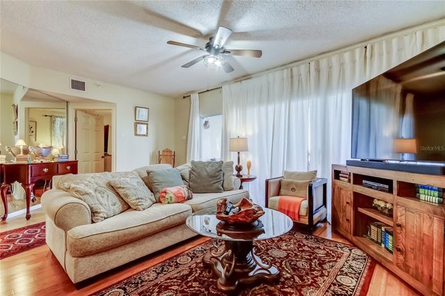 6205 SHORELINE DRIVE 1304, Seminole, FL 33708