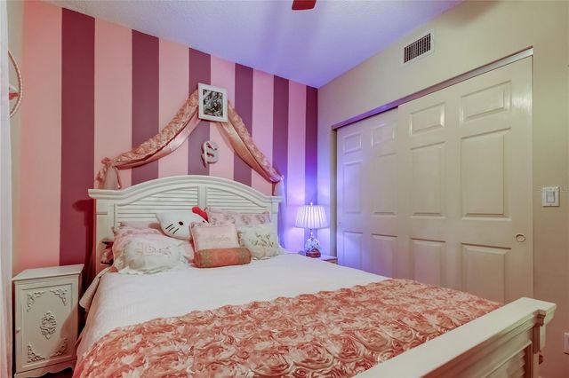 6205 SHORELINE DRIVE 1304, Seminole, FL 33708