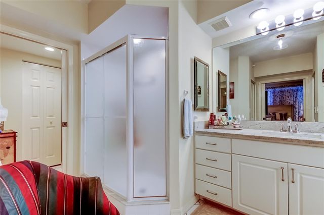 6205 SHORELINE DRIVE 1304, Seminole, FL 33708