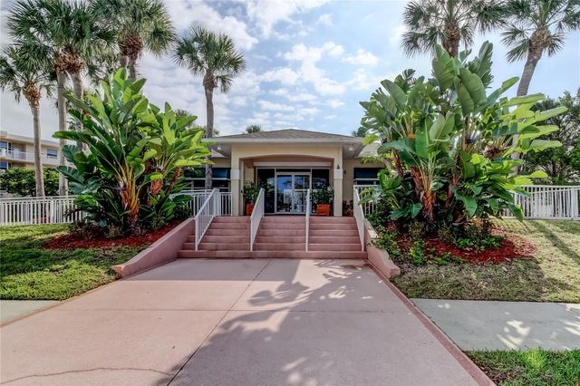 6205 SHORELINE DRIVE 1304, Seminole, FL 33708