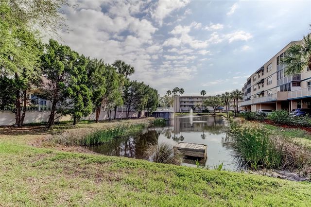 6205 SHORELINE DRIVE 1304, Seminole, FL 33708