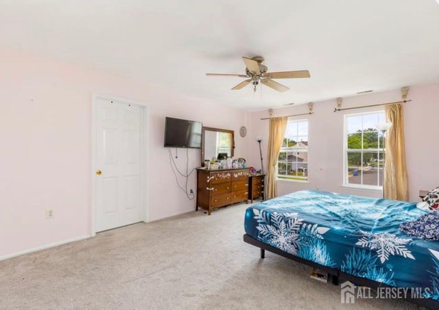 71 Lark Drive, South River, NJ 08882