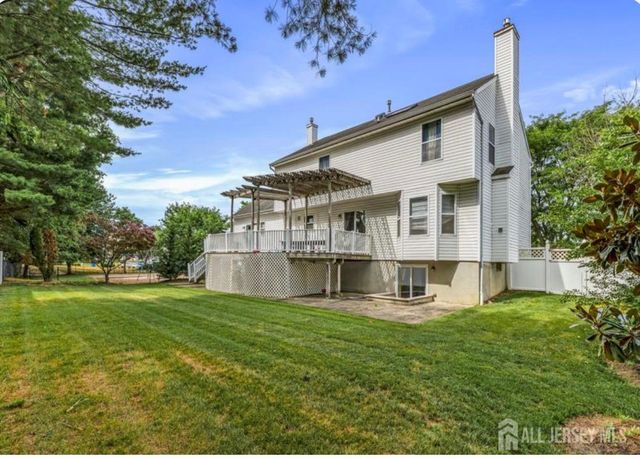 71 Lark Drive, South River, NJ 08882