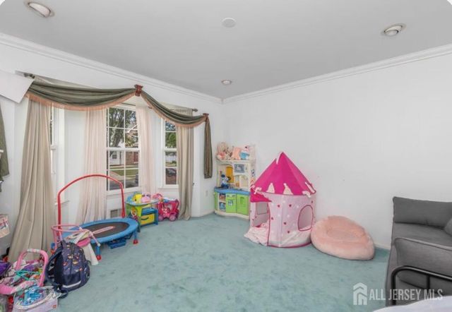 71 Lark Drive, South River, NJ 08882