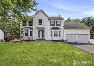 71 Lark Drive, South River, NJ 08882