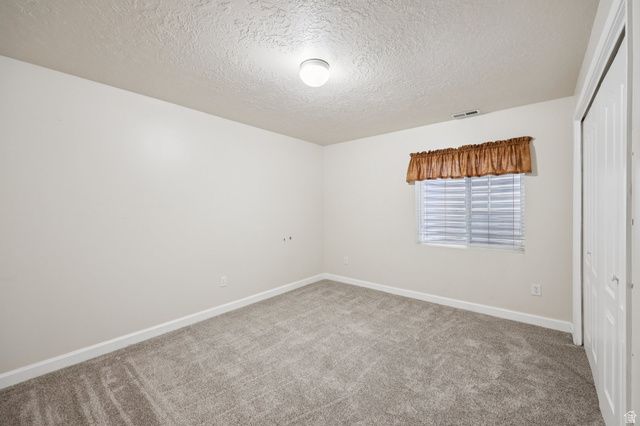 1534 W HOMECOMING AVE, South Jordan, UT 84095