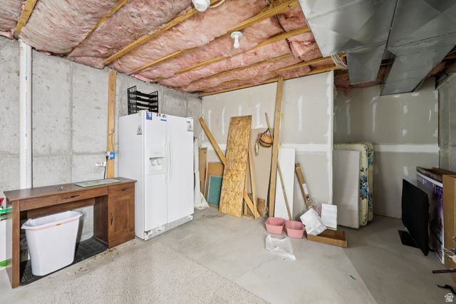 1534 W HOMECOMING AVE, South Jordan, UT 84095