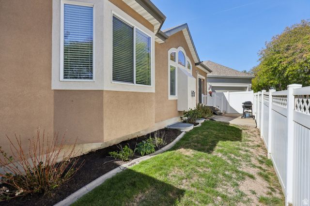 1534 W HOMECOMING AVE, South Jordan, UT 84095