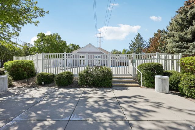 1534 W HOMECOMING AVE, South Jordan, UT 84095