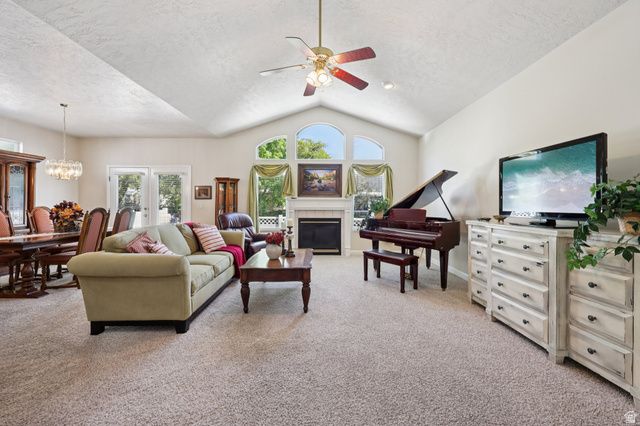 1534 W HOMECOMING AVE, South Jordan, UT 84095