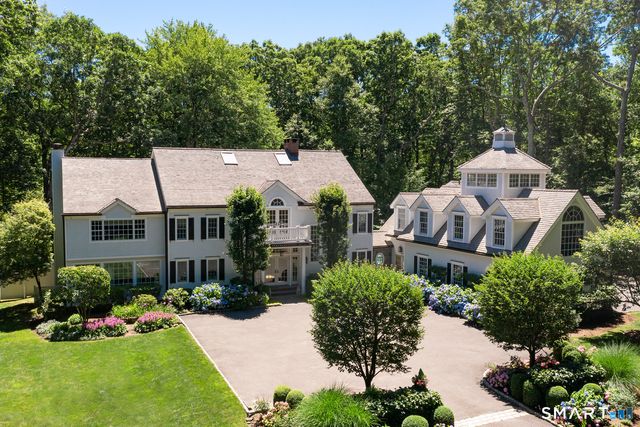 34 Laurel Lake West, Weston, CT 06883