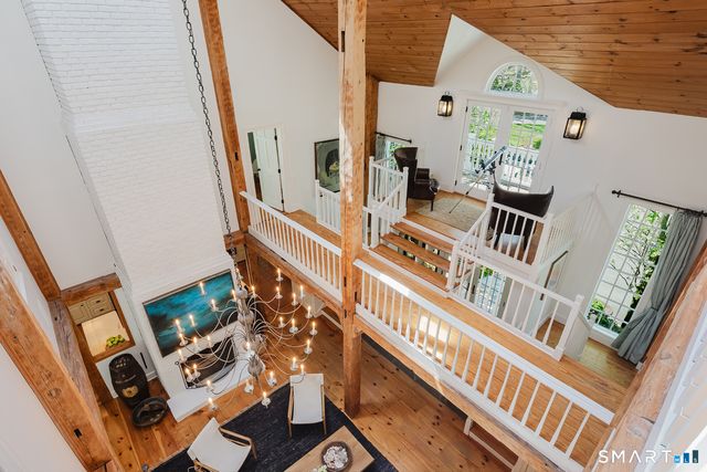 34 Laurel Lake West, Weston, CT 06883