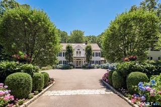 34 Laurel Lake West, Weston, CT 06883