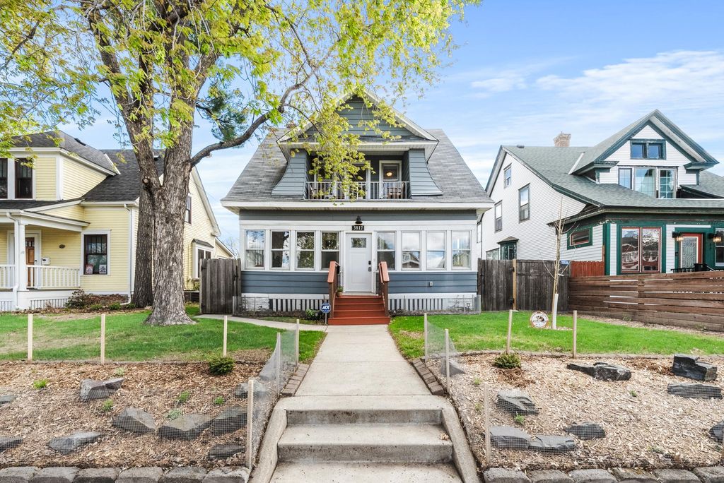 3817 Portland Avenue, Minneapolis, MN 55407
