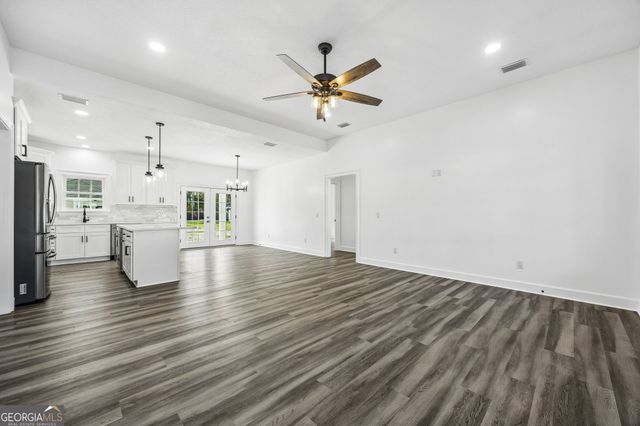 110 Robinson Street, Folkston, GA 31537