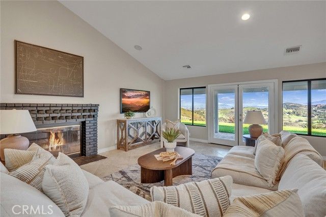 42253 Via Nortada, Temecula, CA 92590