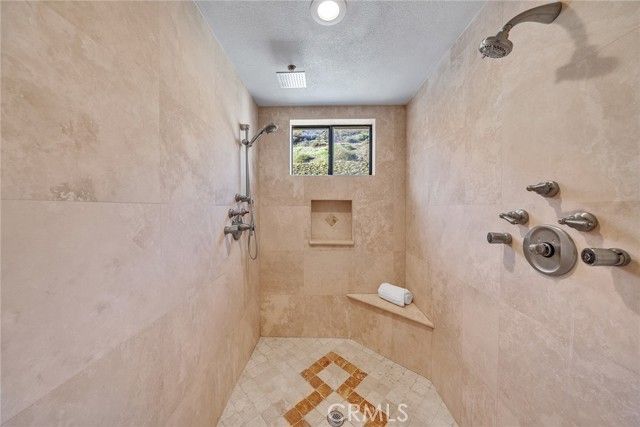 42253 Via Nortada, Temecula, CA 92590