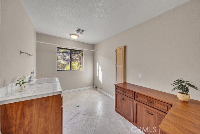 42253 Via Nortada, Temecula, CA 92590