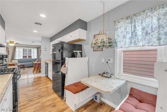 912 Dawnwood Drive, Parma, OH 44134