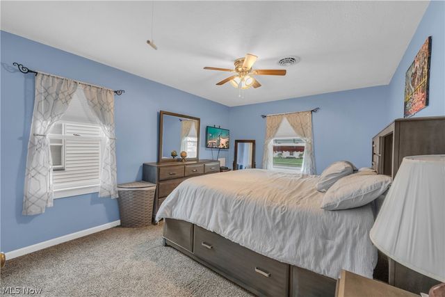 912 Dawnwood Drive, Parma, OH 44134