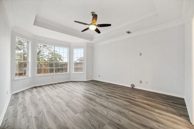 2715 Oakland Drive, Sugar Land, TX 77479
