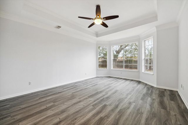 2715 Oakland Drive, Sugar Land, TX 77479