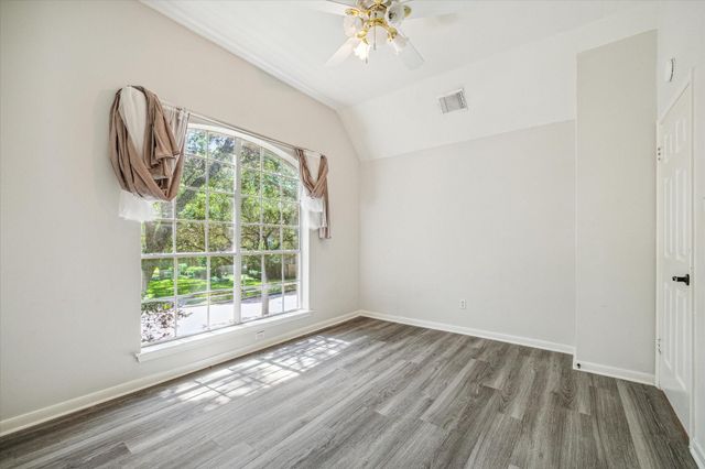 2715 Oakland Drive, Sugar Land, TX 77479