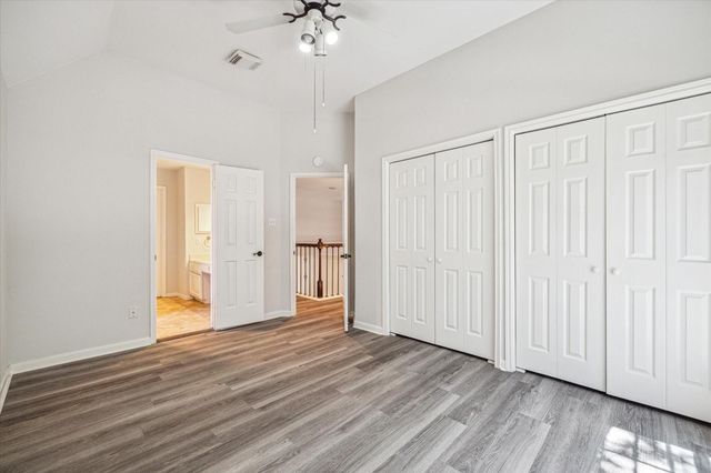 2715 Oakland Drive, Sugar Land, TX 77479