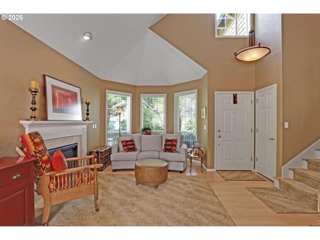 7437 Sw 32ND Ave, Portland, OR 97219