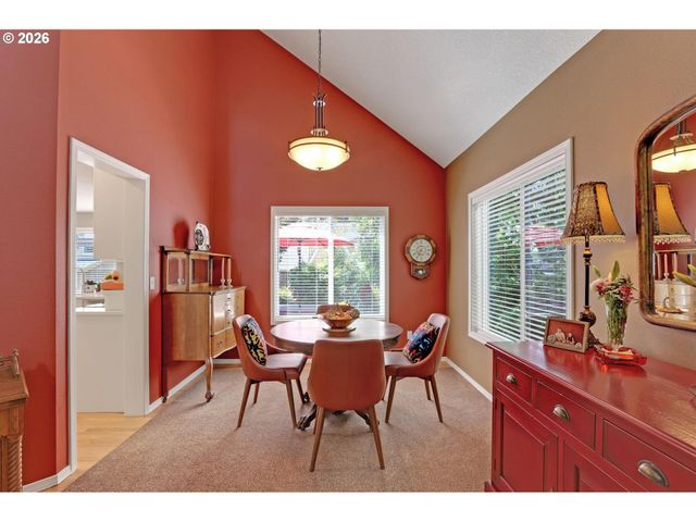 7437 Sw 32ND Ave, Portland, OR 97219