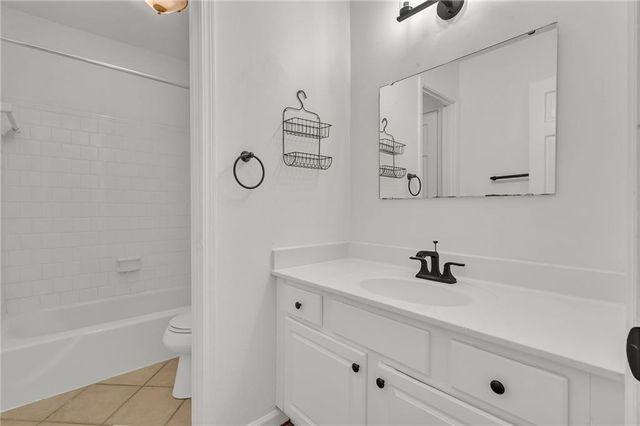 1101 Collier Road NW I2, Atlanta, GA 30318
