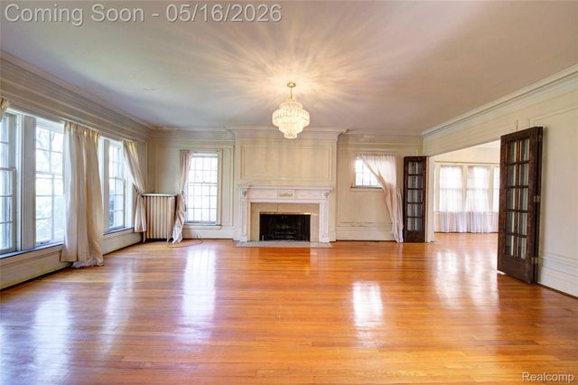 121 Longfellow Street, Detroit, MI 48202