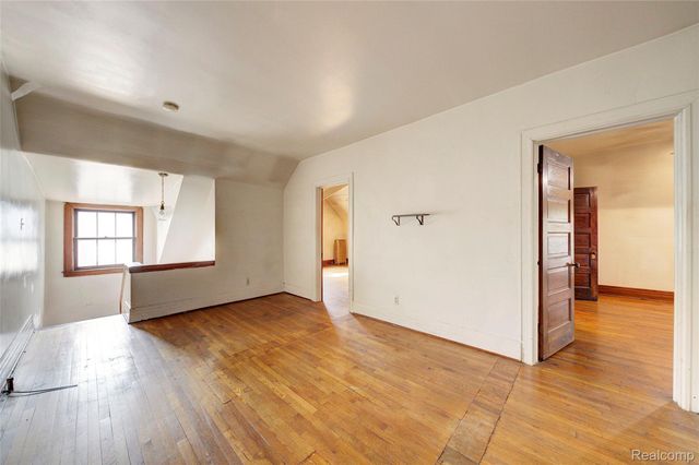 121 Longfellow Street, Detroit, MI 48202