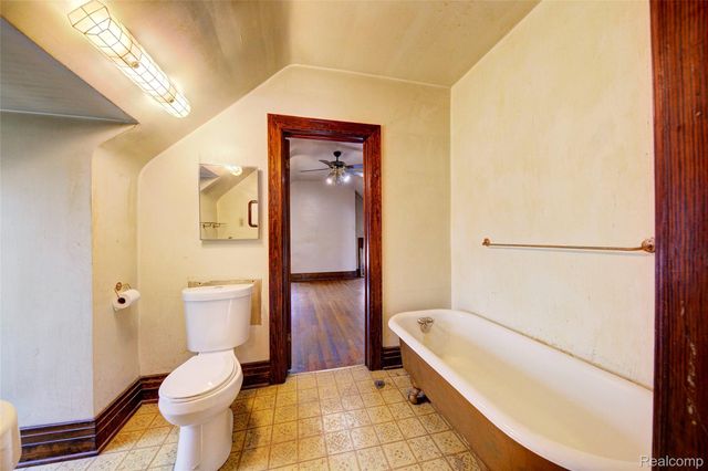121 Longfellow Street, Detroit, MI 48202