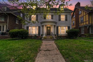 121 Longfellow Street, Detroit, MI 48202