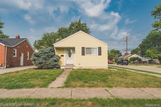 26461 Belanger Street, Roseville, MI 48066