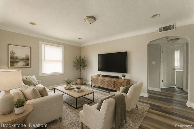 26461 Belanger Street, Roseville, MI 48066