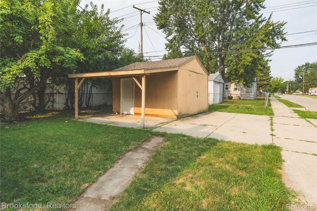 26461 Belanger Street, Roseville, MI 48066