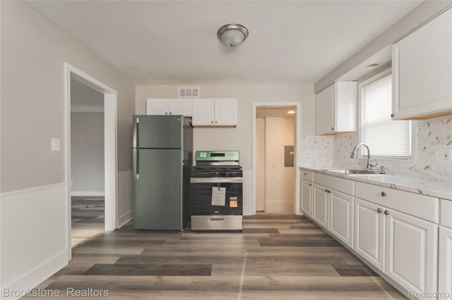 26461 Belanger Street, Roseville, MI 48066