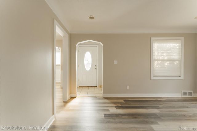 26461 Belanger Street, Roseville, MI 48066