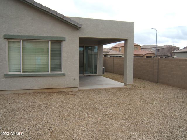 9238 W MILKWEED Loop, Phoenix, AZ 85037