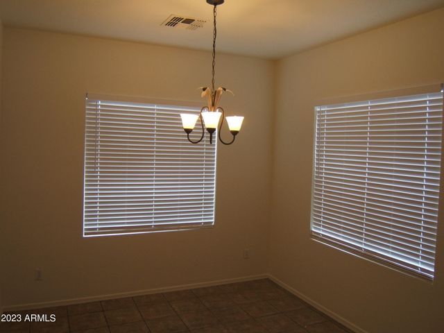 9238 W MILKWEED Loop, Phoenix, AZ 85037